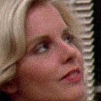 Julia Montgomery Meztelen