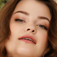 Julia Morozova Meztelen