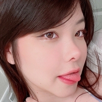 Júlia Nakamura Meztelen