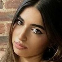 Julia Rose Proc Meztelen
