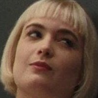 Julie Brémond Meztelen