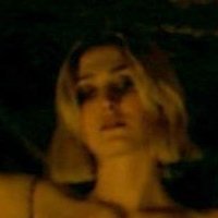 Julie Gayet Meztelen