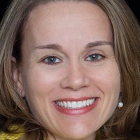 Julie Smith Meztelen