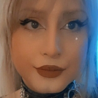 Junie Moonie Meztelen