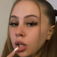 kacyteenie Meztelen