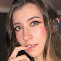 Kaisa Meztelen