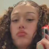 Kameaisweird Meztelen