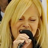 Karen Newman Meztelen