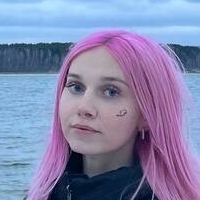 Kareyka Meztelen