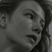 Karina Gymon Meztelen