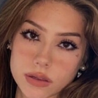 Karina Scherzer Meztelen