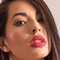 Karla Bustillos Meztelen