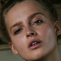 Karolina Pisarek Meztelen