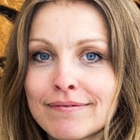 Karoline Barsch Meztelen