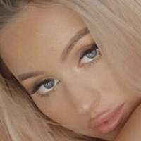 Kasey Rayton Meztelen
