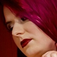 Kate F Meztelen