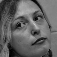 katereenkis Meztelen