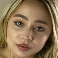 Katerina Elena Meztelen