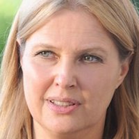 Katharina Böhm Meztelen