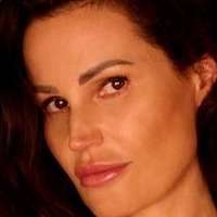 Katharina Gerhardt Meztelen