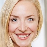 Katherine Armstrong Meztelen