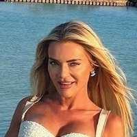 Kathrin Boesch Meztelen