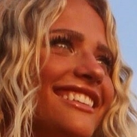 Kathryn Ortmeier Meztelen