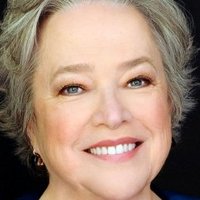 Kathy Bates Meztelen