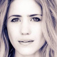 Katie Alexander Thom Meztelen
