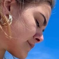 Katie Bug Meztelen