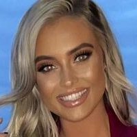 Katie Cook Meztelen