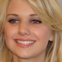 Katie Gill Meztelen