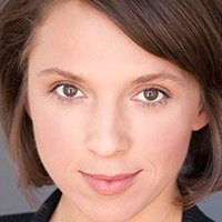 Katie L. Hall Meztelen