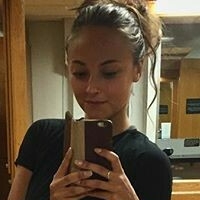 Katie Stones Meztelen