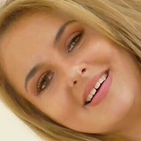 Katie Thornton Meztelen