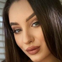 katnissa Meztelen