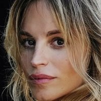 Katrine De Candole Meztelen