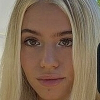 Katy Maria Meztelen