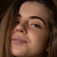 katyyton Meztelen