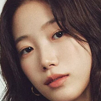 Kazuha Nakamura 中村 一葉 | LESSERAFIM Meztelen