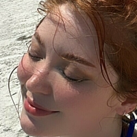 Kelly Kirstein Meztelen