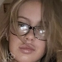 Kendall Kiper Meztelen