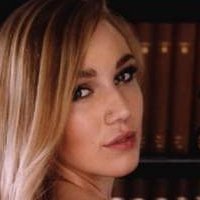 Kendra Sunderland Meztelen