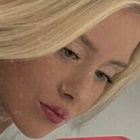 Kenziziiii Meztelen