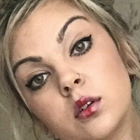Keshia SG Meztelen
