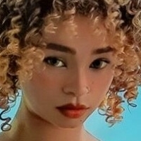 Kiara Peachy Meztelen