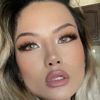 Kiki Wong Meztelen