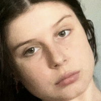 Kikiscrying Meztelen