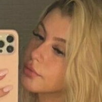 Kiley Corsello Meztelen