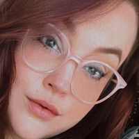 Kiley Kush Meztelen
